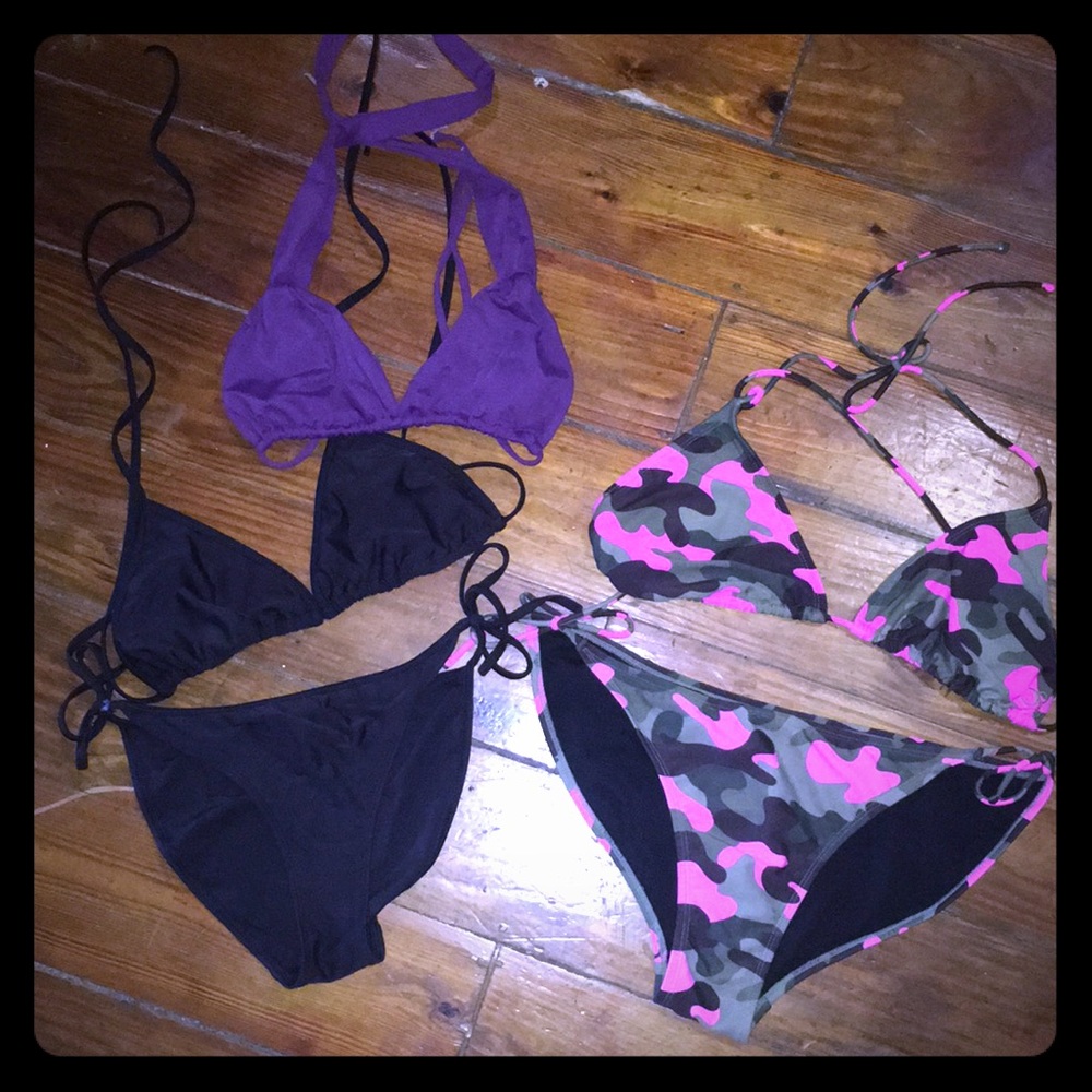 Two piece bikini black and additional purple top